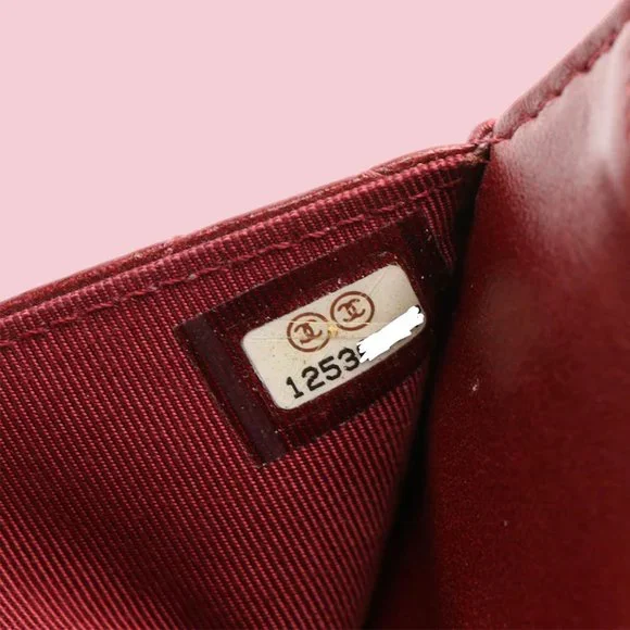 Chanel Burgundy Wallet on Chain in Quilted Lambskin - Picture 6 of 8